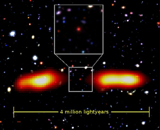 Illustration for article titled Astronomers Found the Ghost of a Rare Giant Radio Galaxy